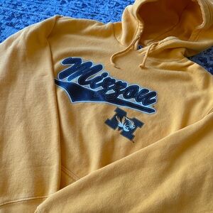 University of Missouri MIZZOU Graphic Gold & Black Women’s Hooded Pullover Sz L